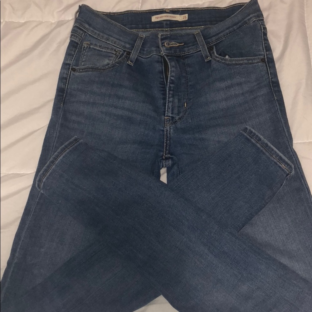 New Levi’s skinny jeans